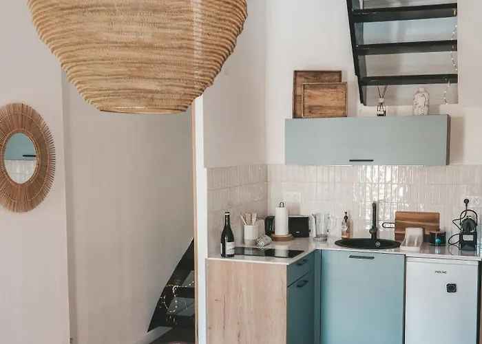 Le Nid Enchante Перпиньан